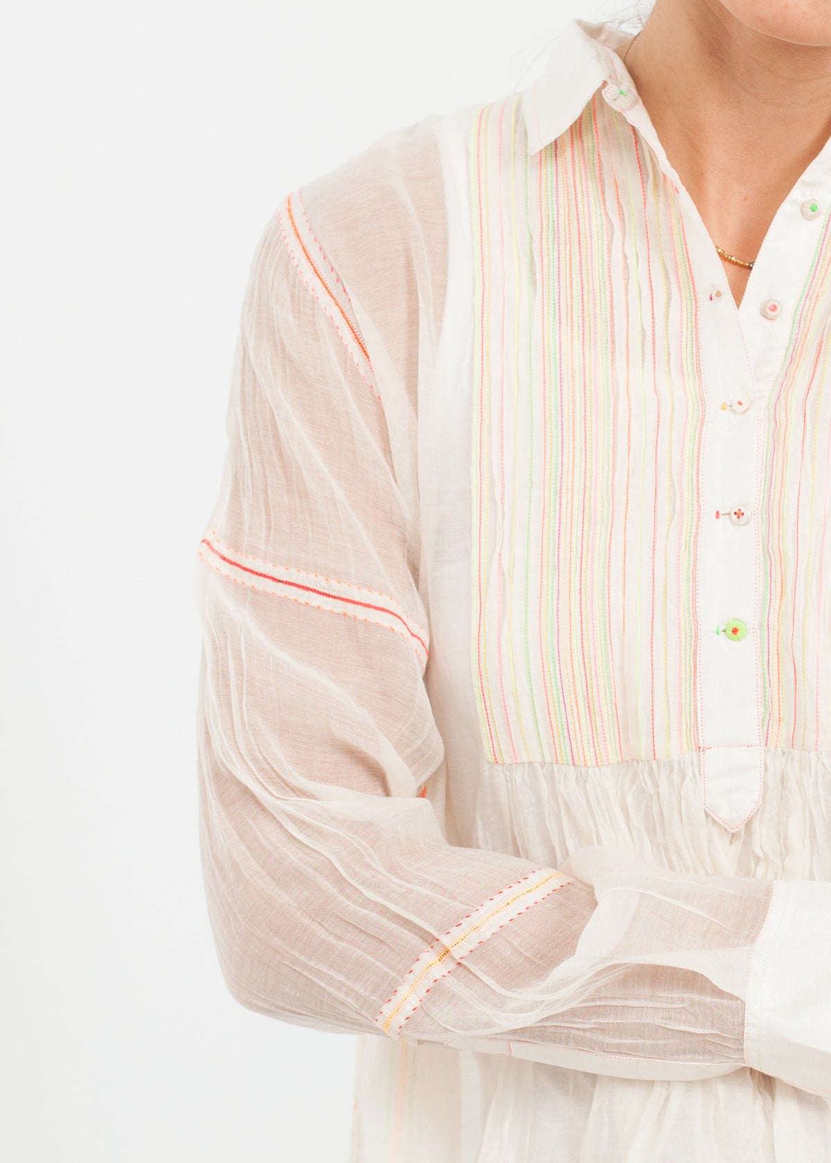Doorschijnende regenboogblouse in wit