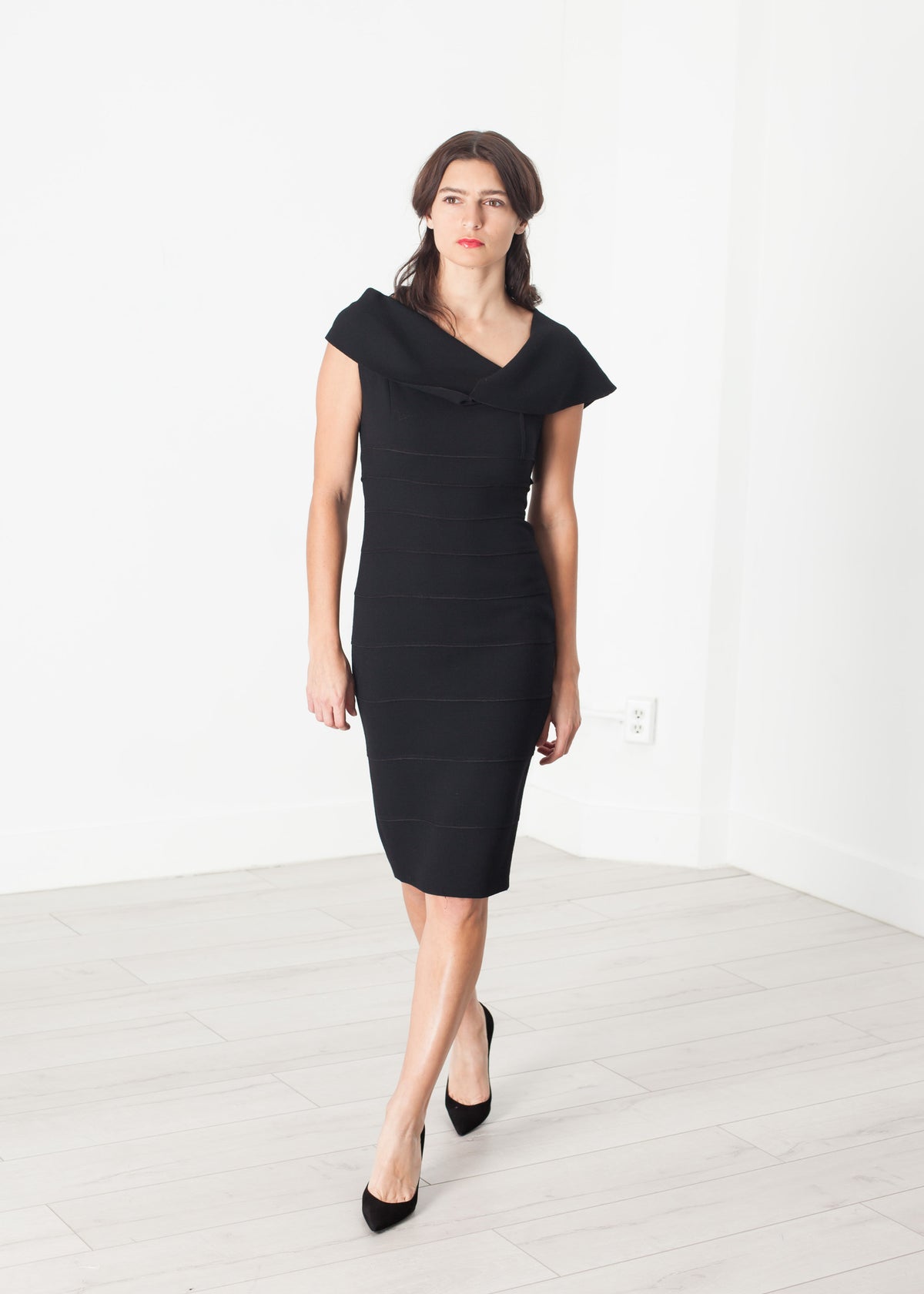 Asymmetrische jurk in zwart
