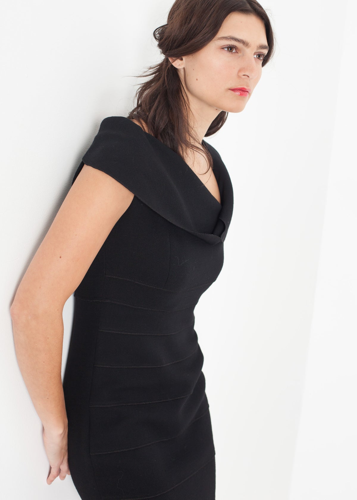 Asymmetrische jurk in zwart
