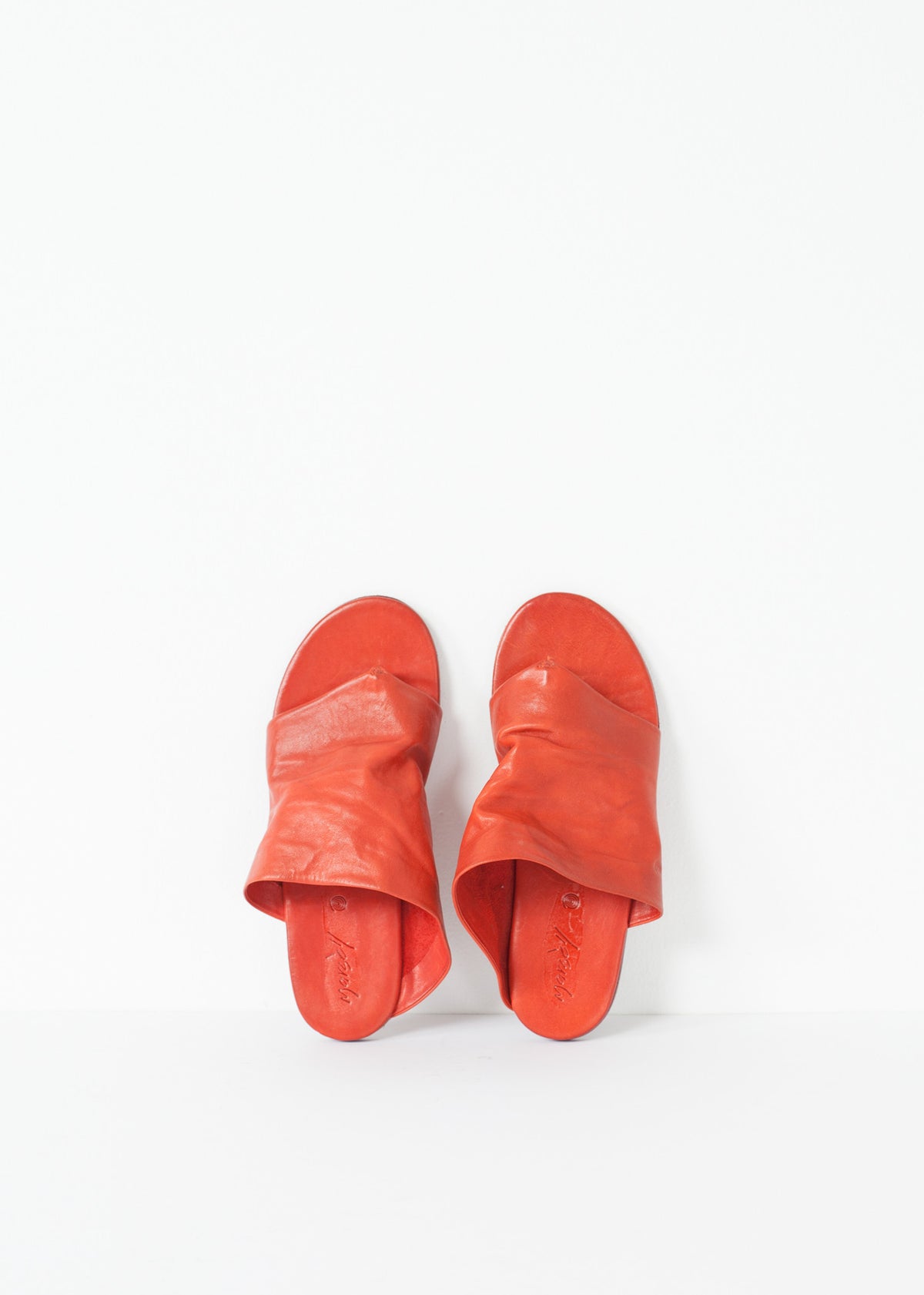 Arsella sandaal in rood